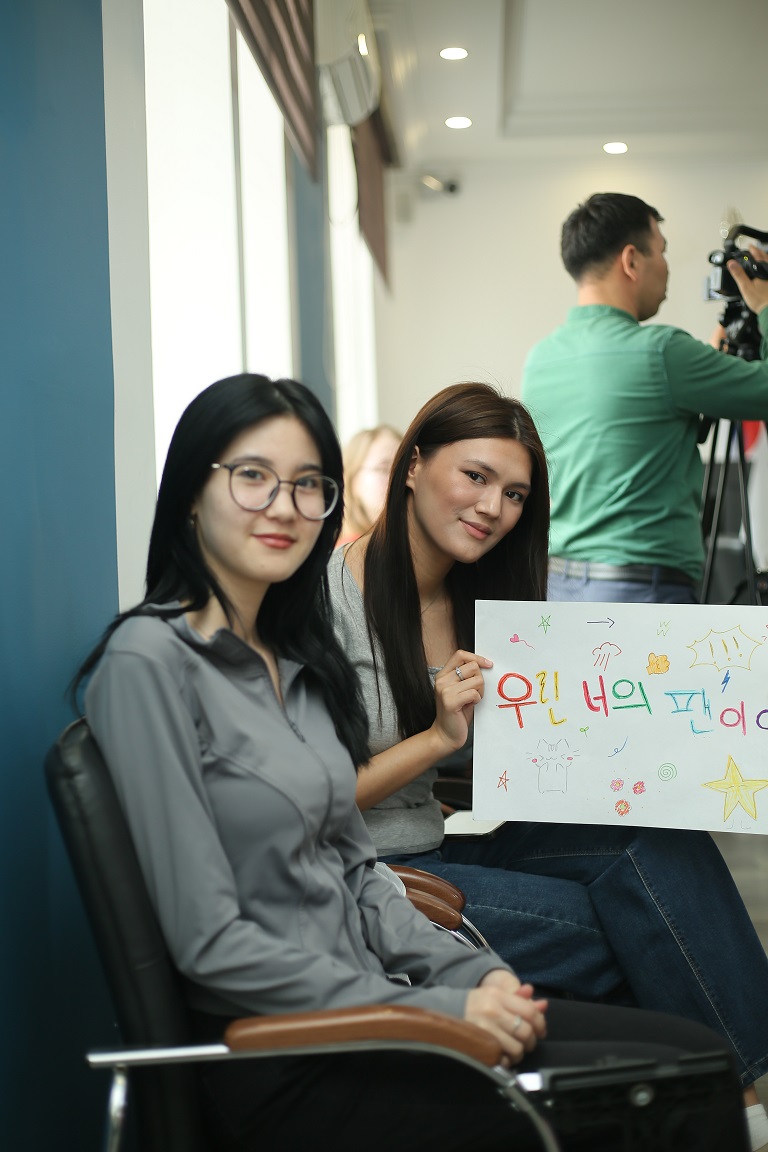 카자흐 국립 여자교육대학‘K-Lit & Treats’개최