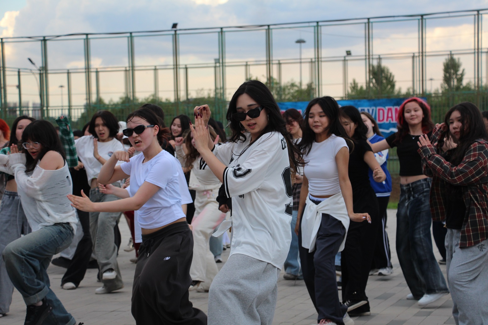 K-pop 랜덤댄스 <2025 K-pop Play Dance> 행사 개최