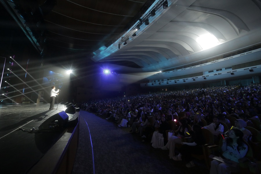 Q-POP 가수 ACE의 무대(3)