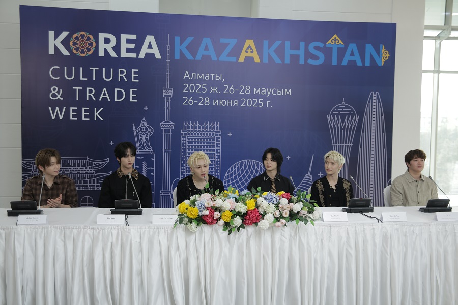 행사 전 프레스 브리핑(2부) TNX, ACE