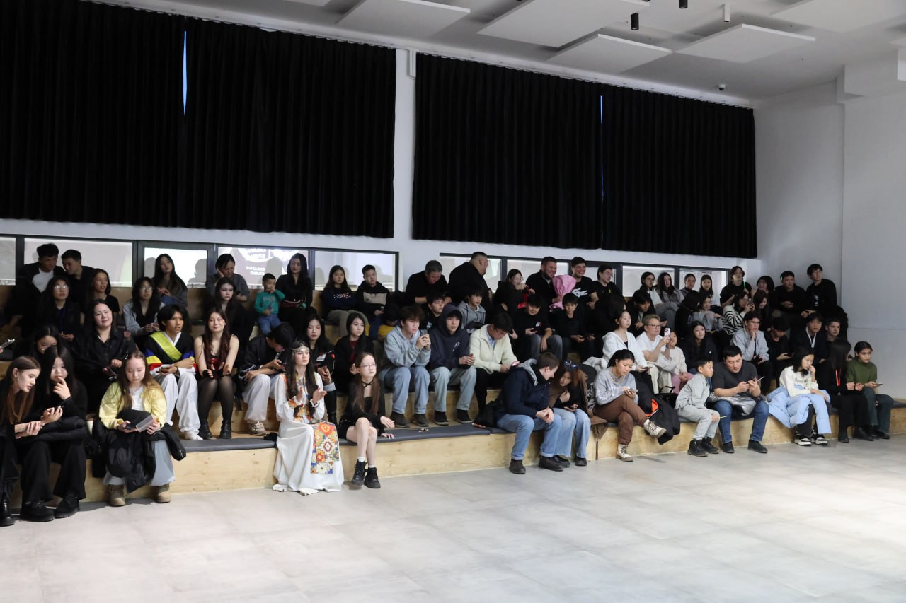 아트라우 K-Cover Contest