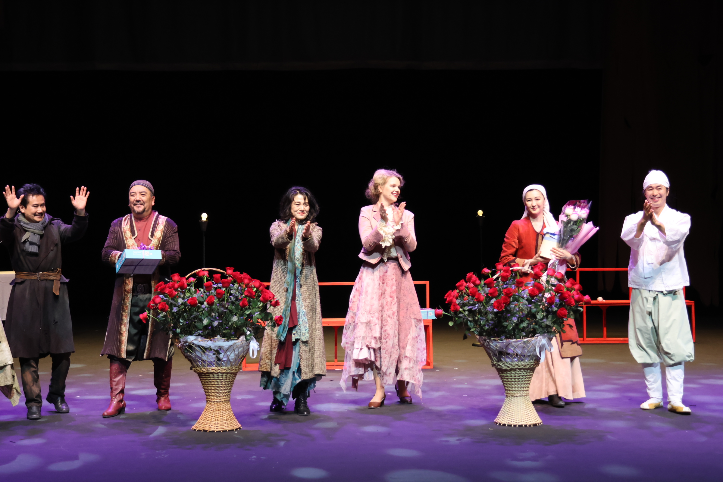 <파리의 두 여인>  아스타나 초연 개최