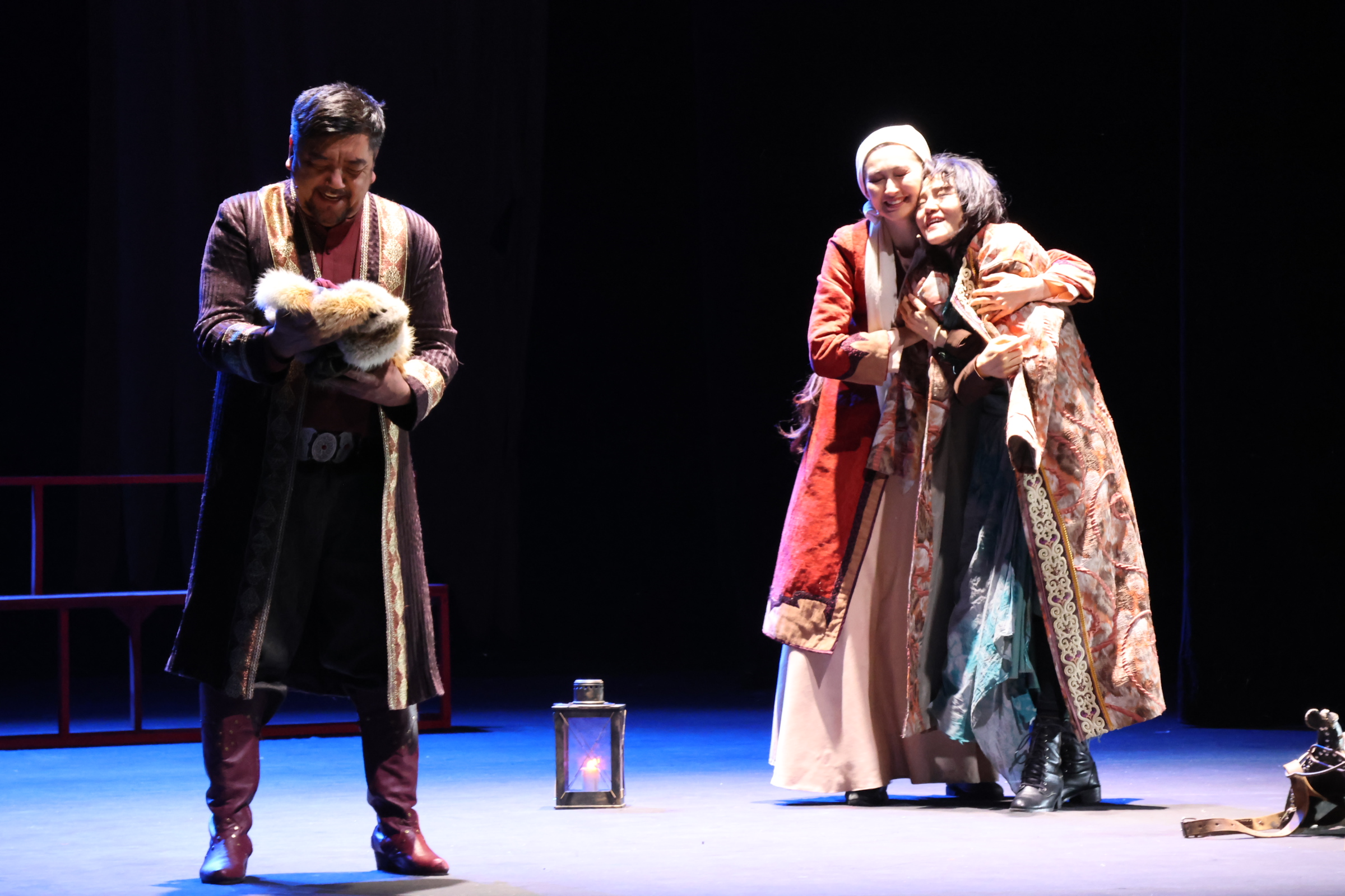 <파리의 두 여인>  아스타나 초연 개최