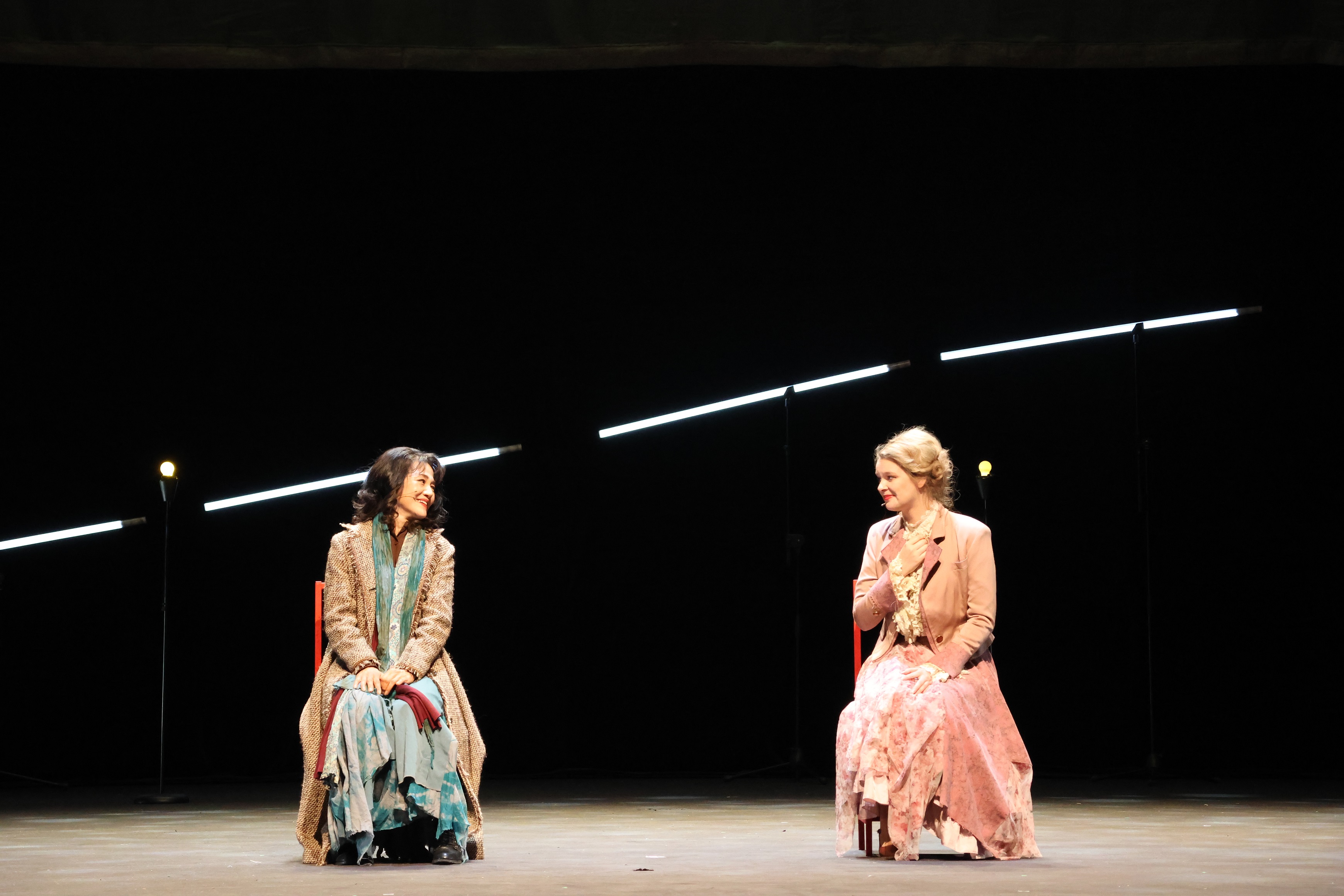 <파리의 두 여인>  아스타나 초연 개최