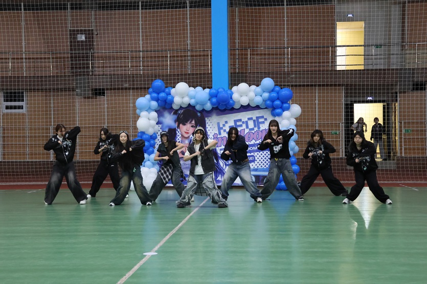 Heemang Crew 협업 <K-POP in Bloom Random Dance> 행사 개최