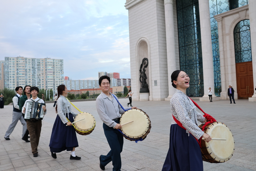 고려인의 삶과 예술을 싣고, <극장은 달린다!> 아스타나 공연 개최